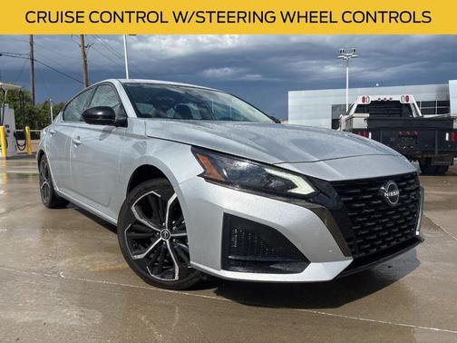 2023 Nissan Altima 2.5 SR