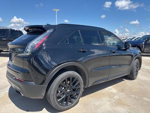 2023 Cadillac XT4 Sport