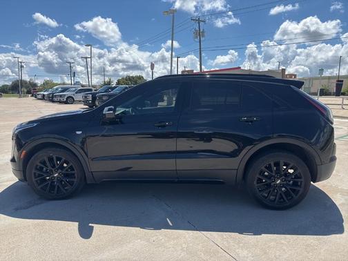 2023 Cadillac XT4 Sport
