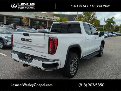 2021 GMC Sierra 1500 AT4