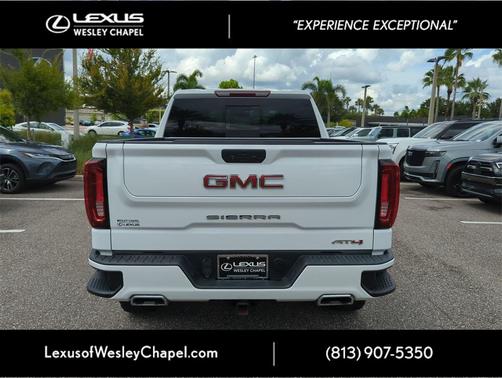 2021 GMC Sierra 1500 AT4