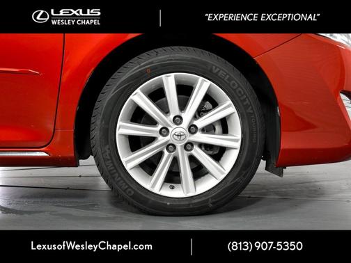 2013 Toyota Camry Hybrid XLE