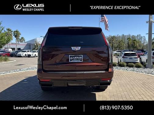 2022 Cadillac Escalade Sport