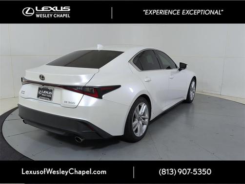 2022 Lexus IS 300 Base