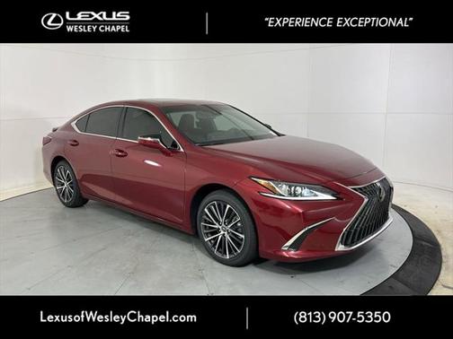 2025 Lexus ES 300h Base