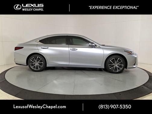 2025 Lexus ES 350 Base