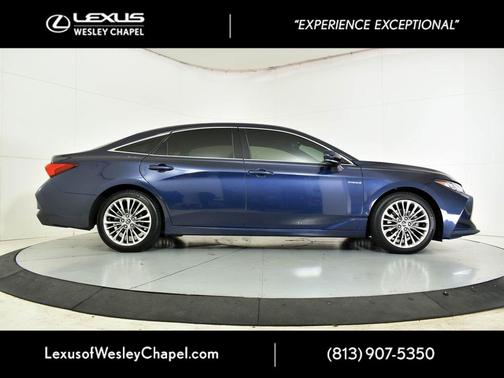 2020 Toyota Avalon Hybrid Limited