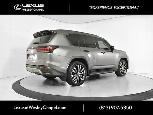 2023 Lexus LX 600 Luxury