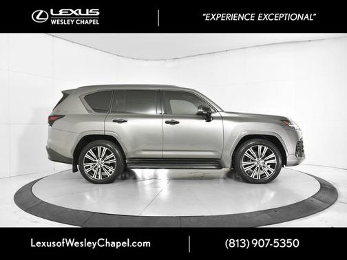 2023 Lexus LX 600 Luxury