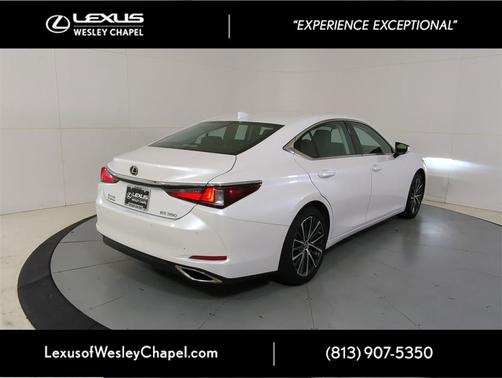 2022 Lexus ES 350 Premium