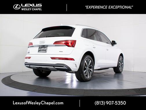 Ibis White 2021 Audi Q5 45 Premium
