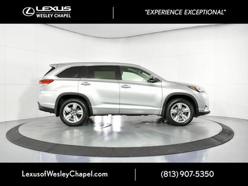 2017 Toyota Highlander Limited