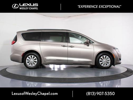 Molten Silver 2017 Chrysler Pacifica Touring-L