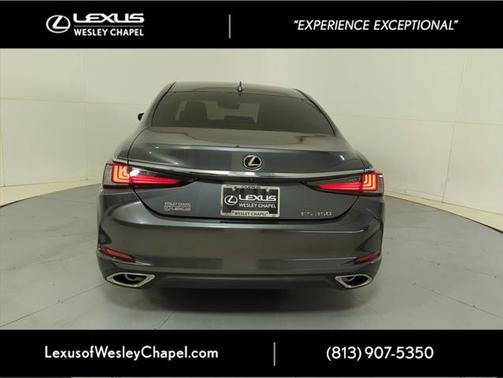 2022 Lexus ES 350 Base