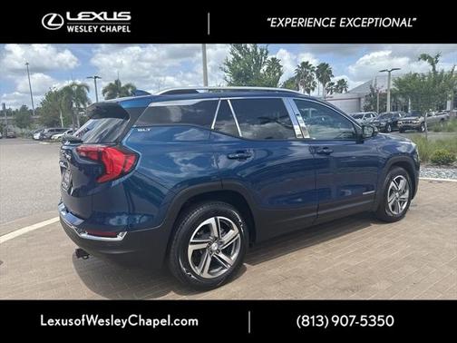 2021 GMC Terrain SLT