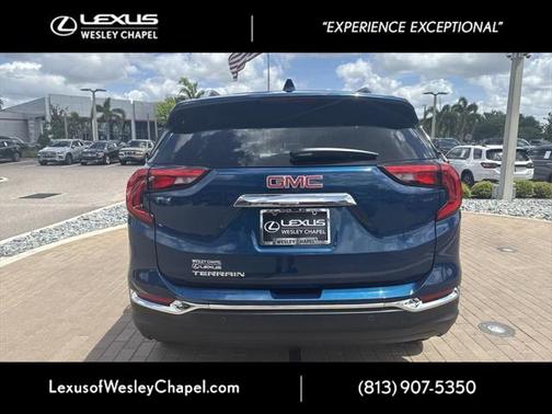 2021 GMC Terrain SLT