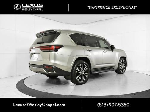 2024 Lexus LX 600 Luxury