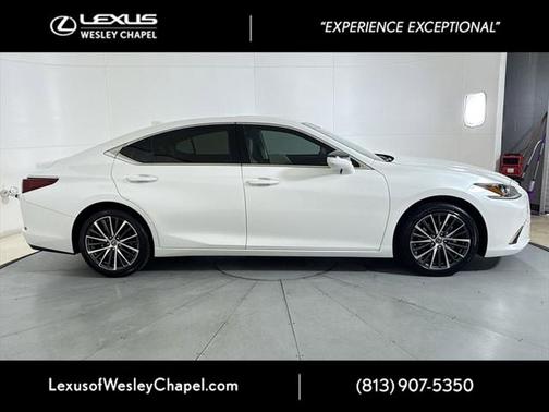 2023 Lexus ES 350 Premium