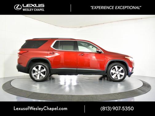 2021 Chevrolet Traverse LT Leather