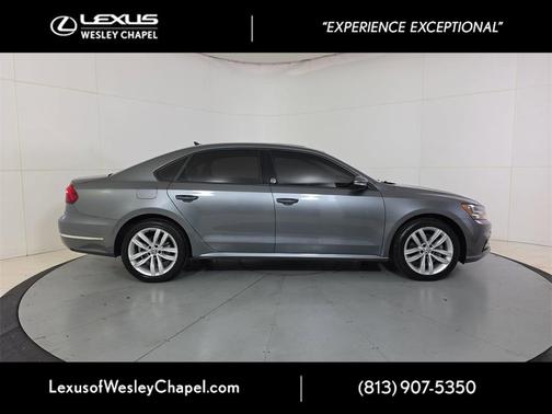 2019 Volkswagen Passat 2.0T Wolfsburg Edition
