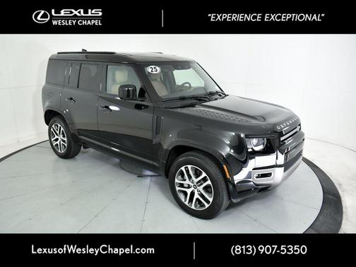 2025 Land Rover Defender 110 P400 X-Dynamic SE