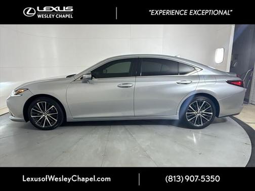 2022 Lexus ES 350 Premium