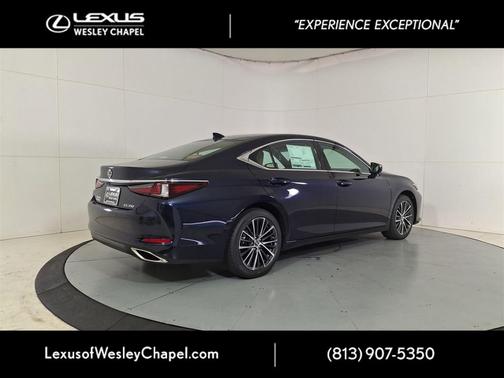 2025 Lexus ES 350 Base