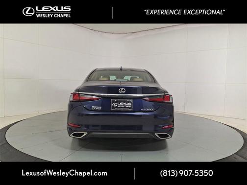 2025 Lexus ES 350 Base