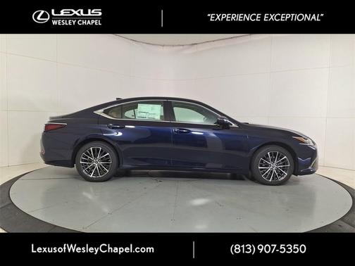 2025 Lexus ES 350 Base