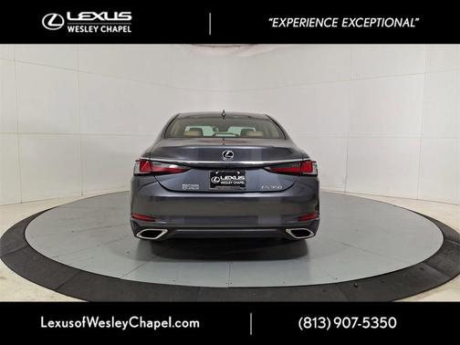 2025 Lexus ES 350 Base