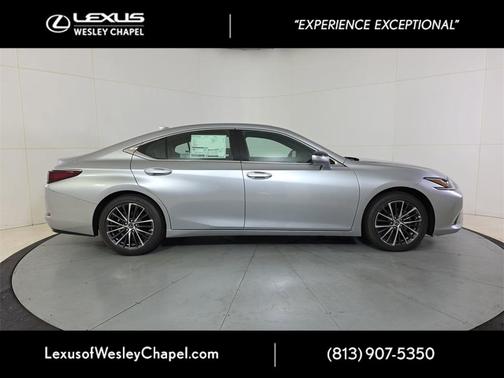 2025 Lexus ES 350 Base