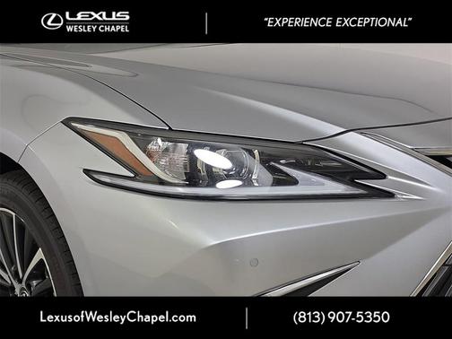 2025 Lexus ES 350 Base