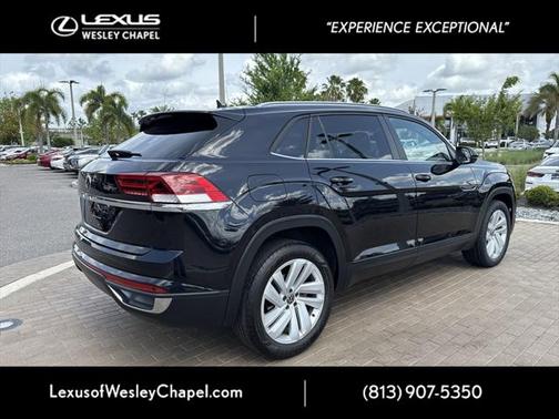 2021 Volkswagen Atlas Cross Sport 2.0T SE w/Technology