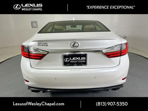 2016 Lexus ES 350 Base