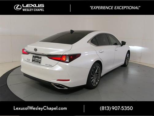 2025 Lexus ES 350 Ultra Luxury