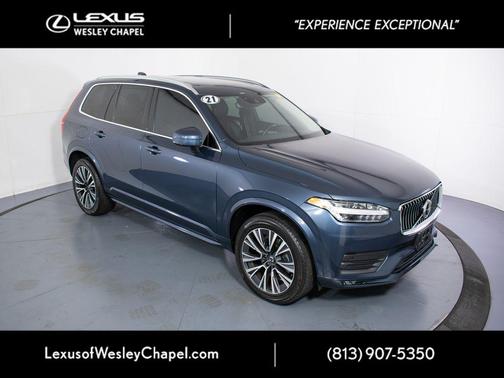 Denim Blue Metallic 2021 Volvo XC90 T5 Momentum