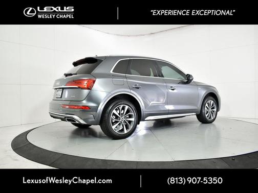 2022 Audi Q5 45 S line Premium