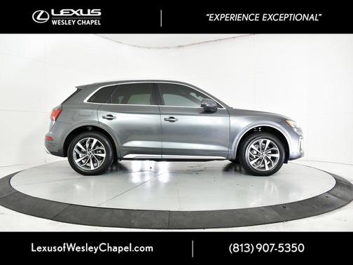 2022 Audi Q5 45 S line Premium