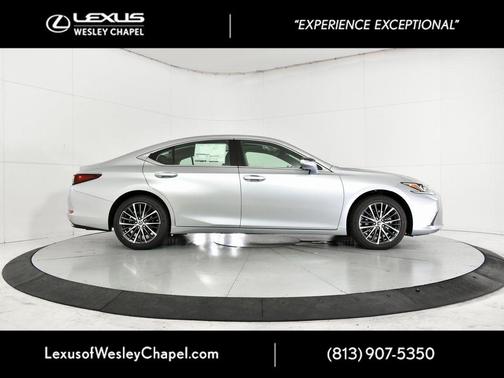 2025 Lexus ES 350 Base