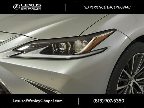 2024 Lexus ES 250 Base