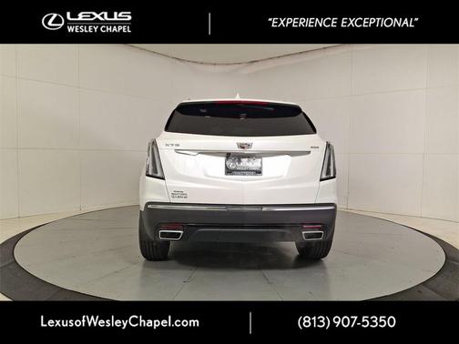 2023 Cadillac XT5 Sport