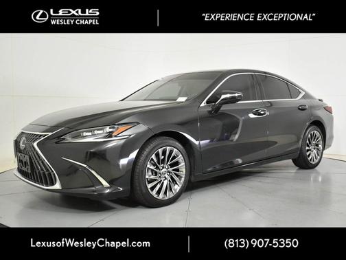 2024 Lexus ES 350 Ultra Luxury