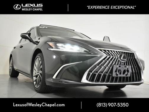 2024 Lexus ES 350 Ultra Luxury