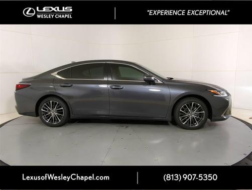 2025 Lexus ES 350 Base