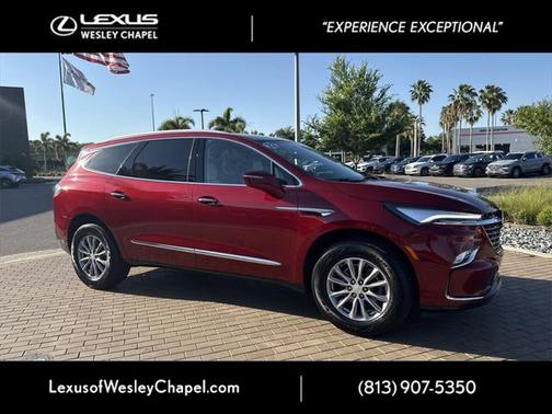 2022 Buick Enclave AWD Essence