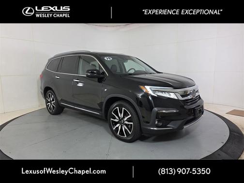 2019 Honda Pilot Touring 8-Passenger