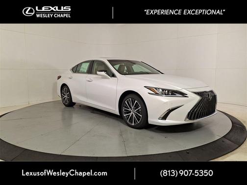 2025 Lexus ES 350 Base