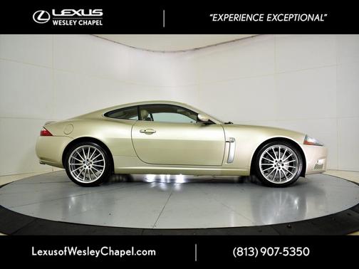 2008 Jaguar XKR Base