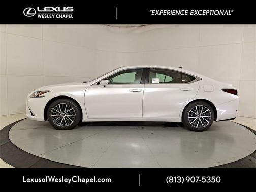 2025 Lexus ES 350 Base