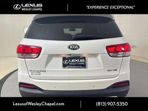 2016 Kia Sorento EX